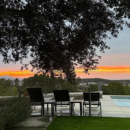 Madre Del Agua. El Robledillo Chalet *