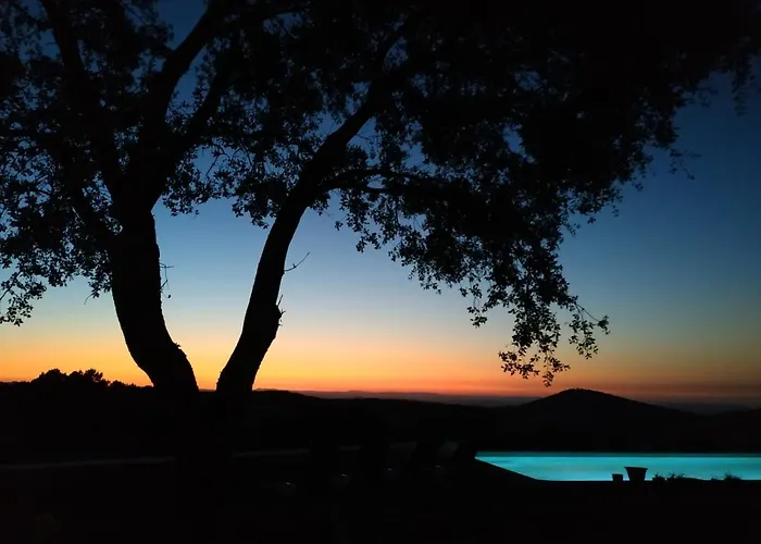 Madre Del Agua. El Robledillo 샬레 모네스테리오